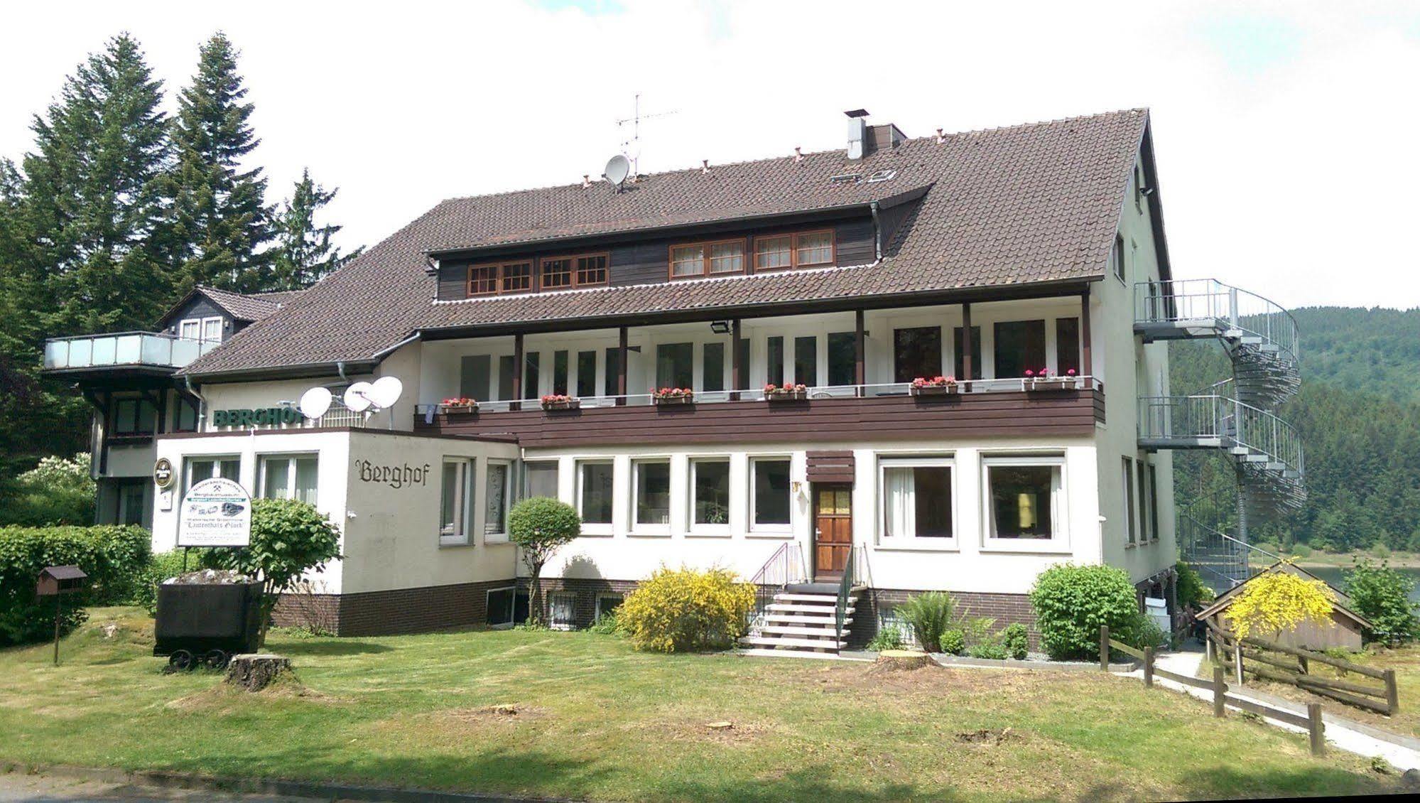 Hotel Berghof Am See Lautenthal ภายนอก รูปภาพ
