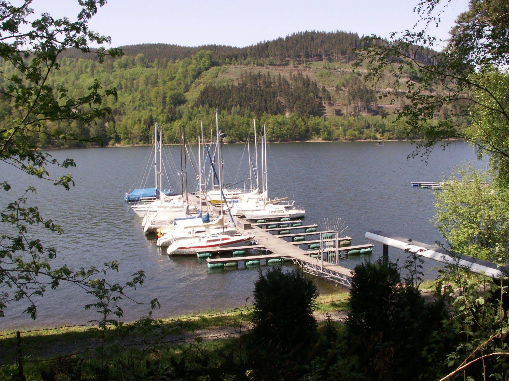 Hotel Berghof Am See Lautenthal ภายนอก รูปภาพ
